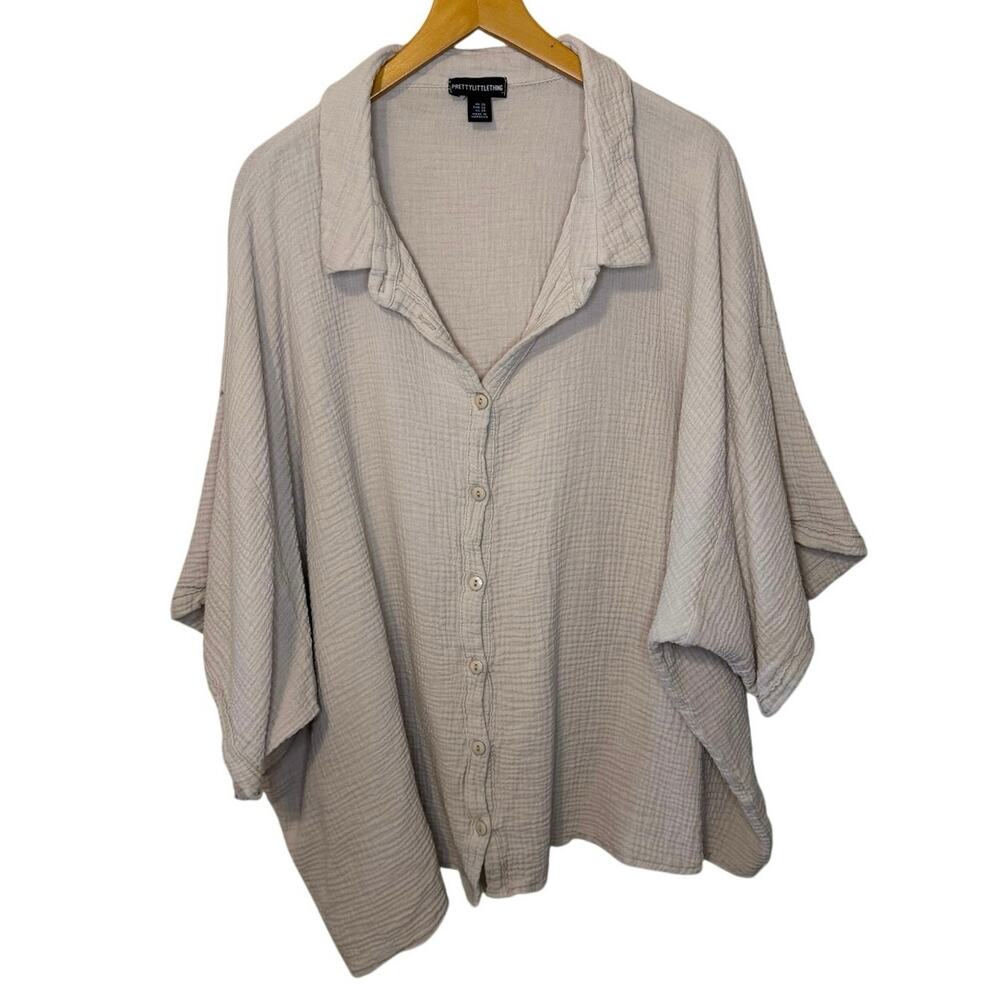 PrettyLittleThing Plus Boho Minimalist Button Up Gauzy Gray Short Sleeve Top 26